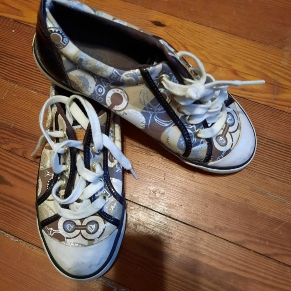 **SOLD***  COACH Sneakers